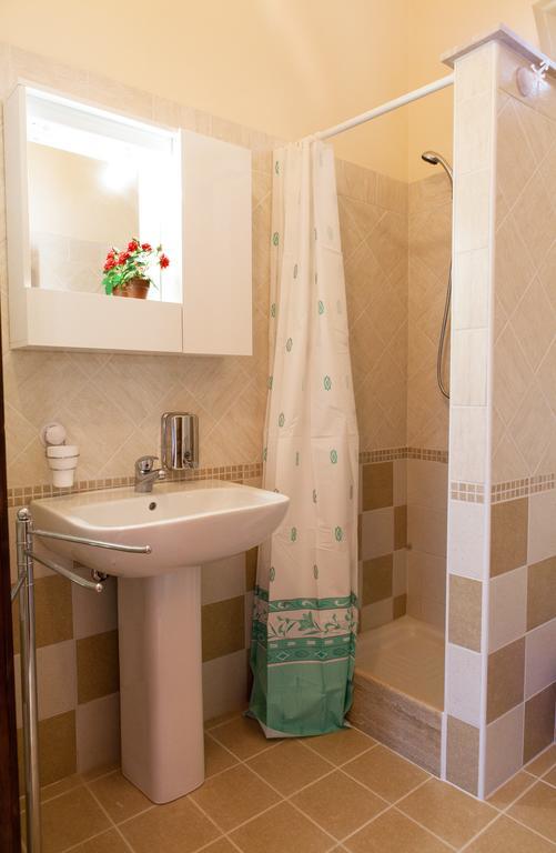 Case Vacanza Longo Balestrate Room photo